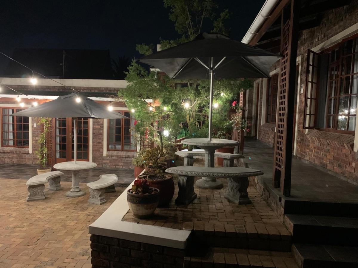 Green Pastures Guesthouse George Exterior photo